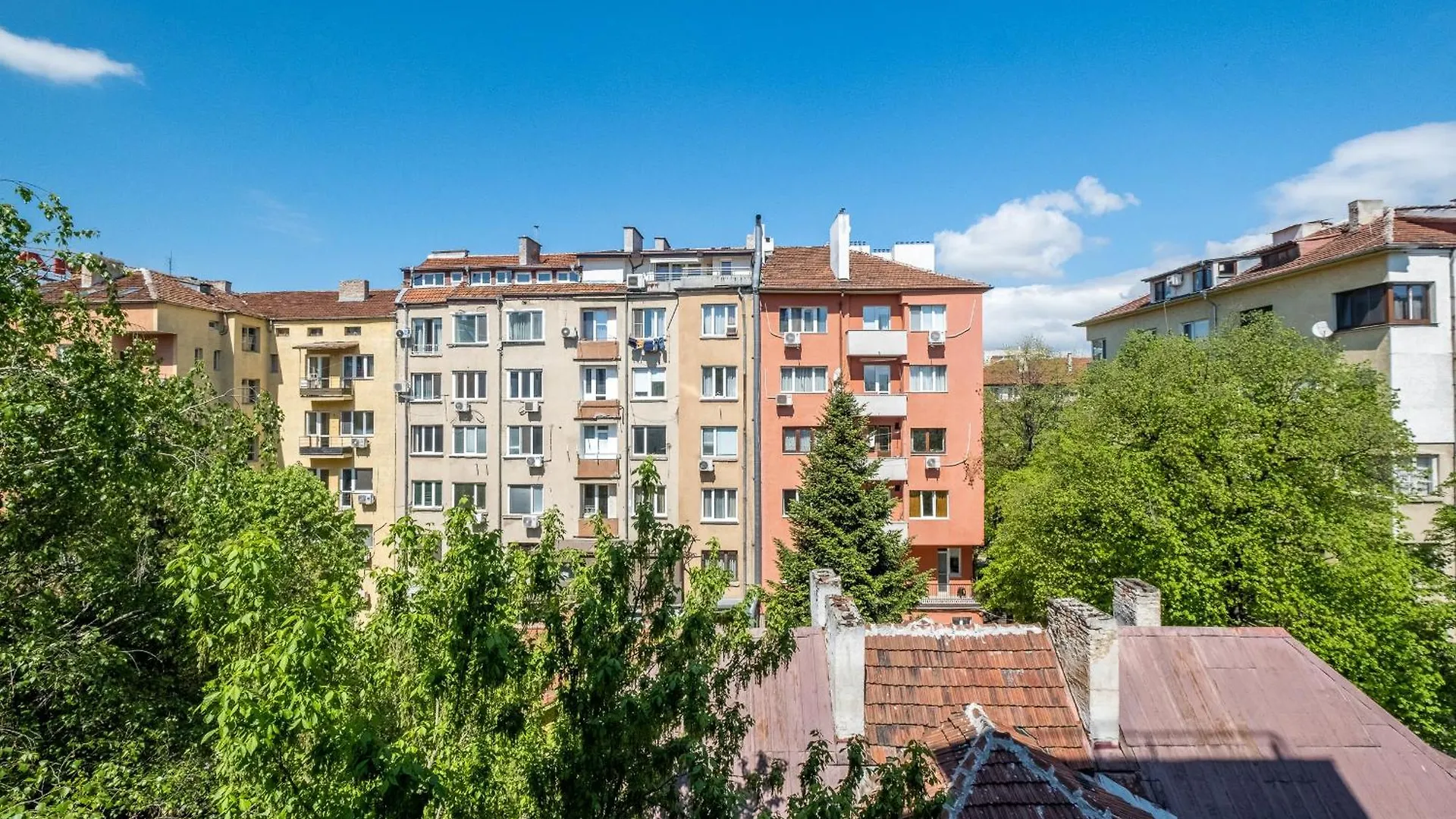 Town Place - 1 Bedroom Apartment Sofia Bulgaria